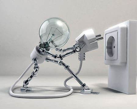 lampa i gniazdo do oszczędzania energii elektrycznej